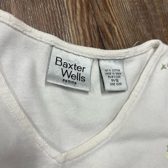 Vintage 90s V-neck short sleeve with embroidered flowers - Picture 3 of 4